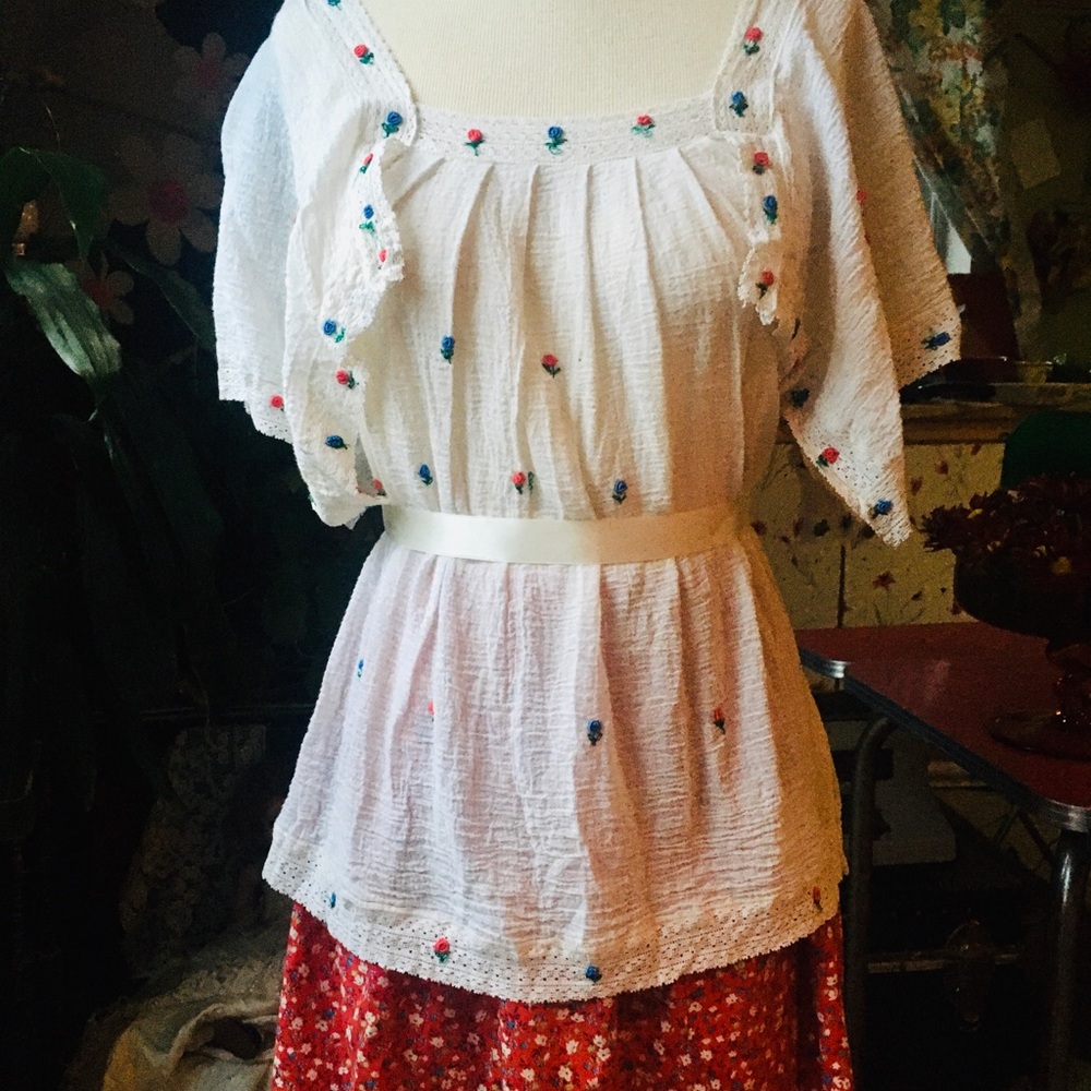 1960s handmade peasant blouse